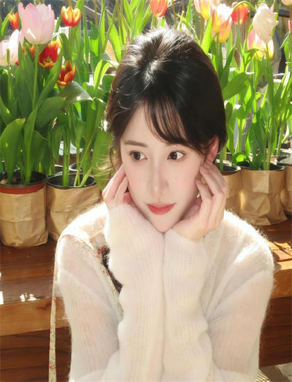 1300部真實小Y女視頻合集_教官扒開腿挺進我的猛烈h視頻